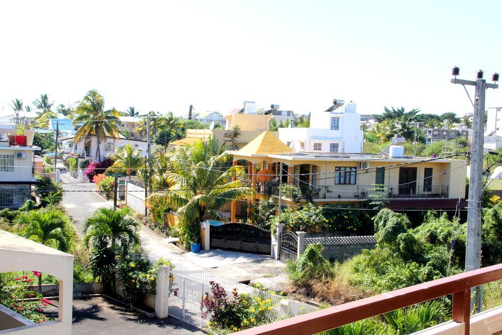 Lariad Bnb Flic en Flac ภายนอก รูปภาพ
