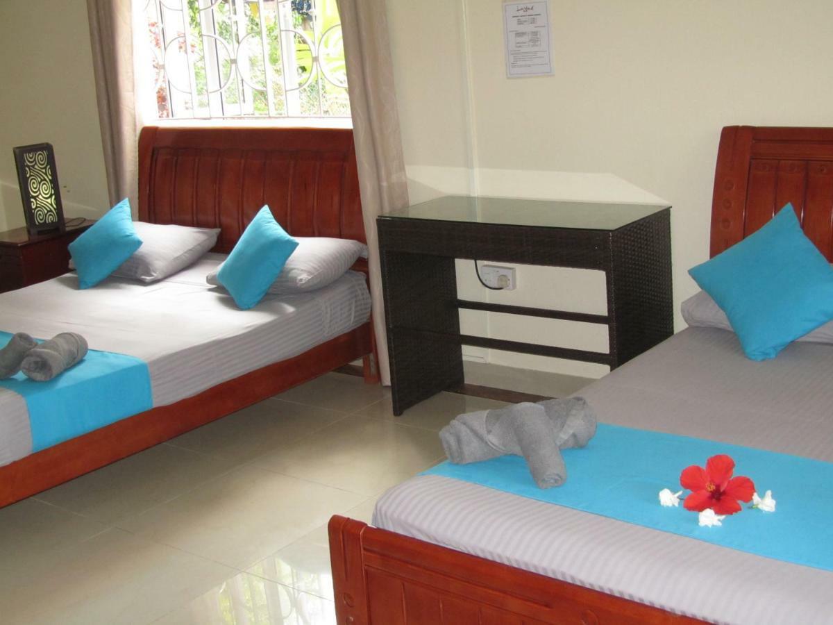 Lariad Bnb Flic en Flac ภายนอก รูปภาพ